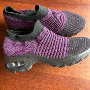 STQ slip on breathable women’s walking shoes